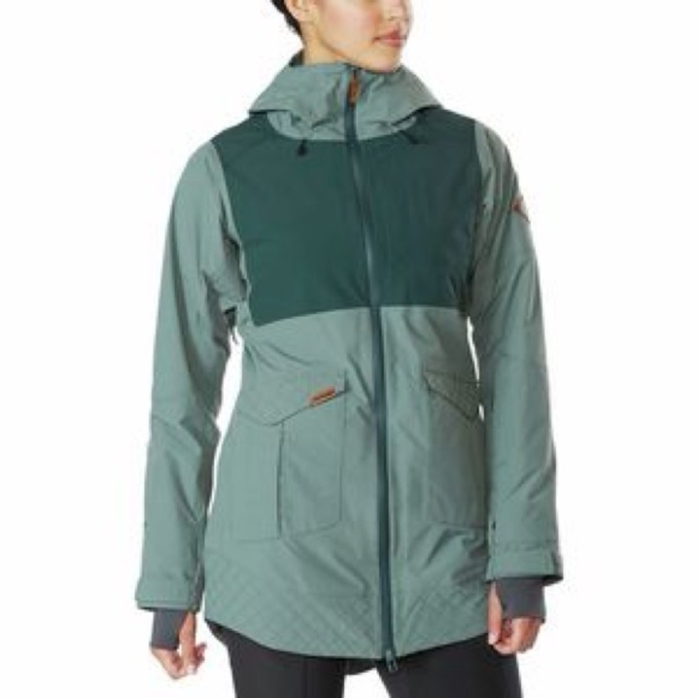 Dakine Women’s Green Winter Coat